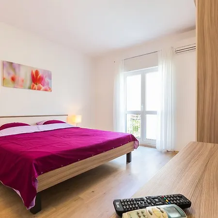 Daire Calle Larga Ventidue *